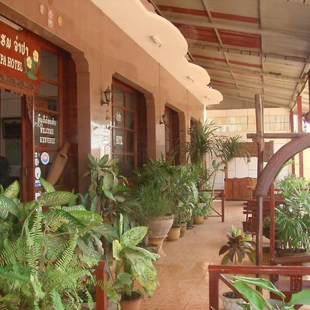 Champa Hotel Pakse Ngoại thất bức ảnh