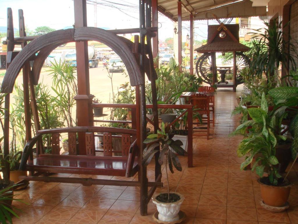 Champa Hotel Pakse Ngoại thất bức ảnh