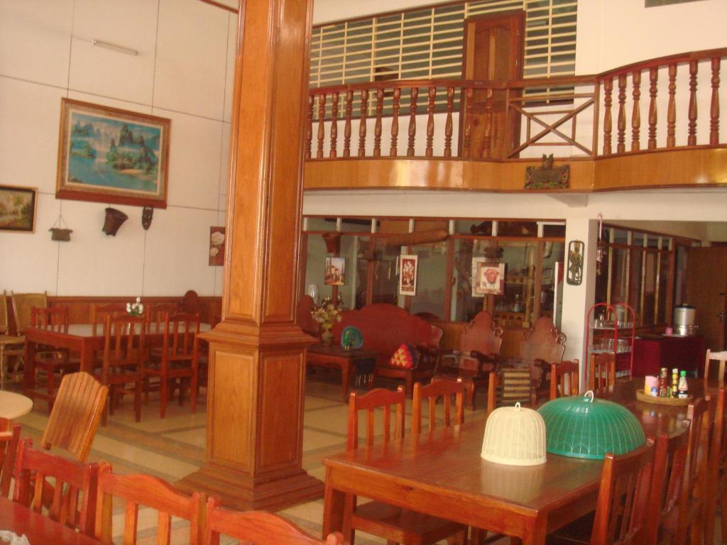Champa Hotel Pakse Ngoại thất bức ảnh