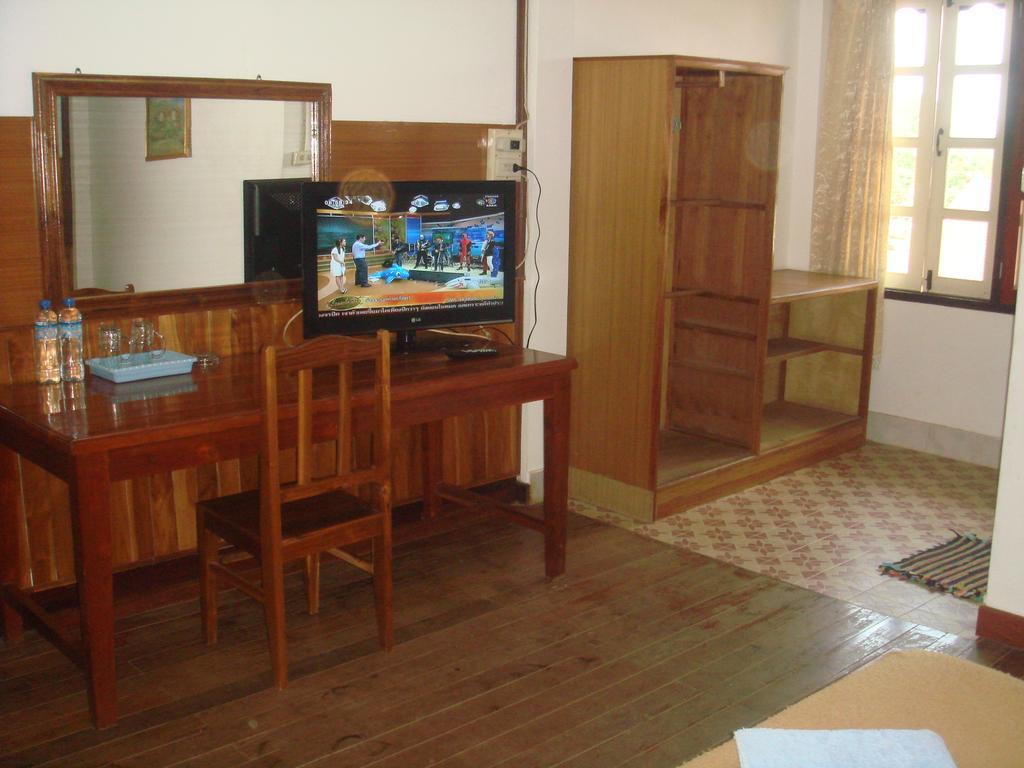 Champa Hotel Pakse Ngoại thất bức ảnh